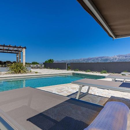 Stonehouse Milan Villa Razanac Exterior photo