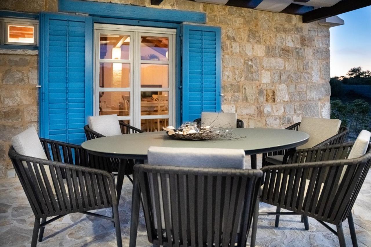 Stonehouse Milan Villa Razanac Exterior photo